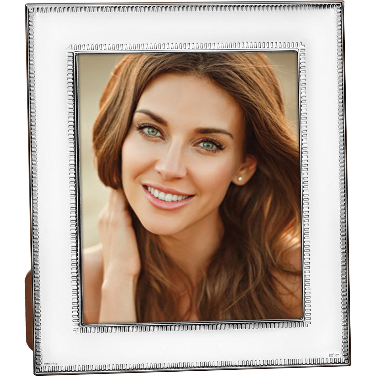 Marco liso con lineas en Plata Laminada