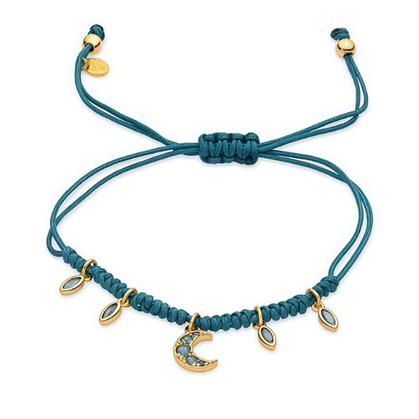 Pulsera nudo macramé con colgante luna con circonitas verdes