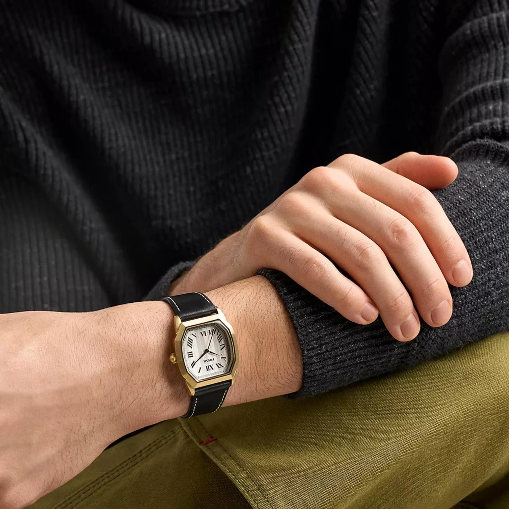 Reloj hombre Fossil caja octogonal en acero dorado y correa